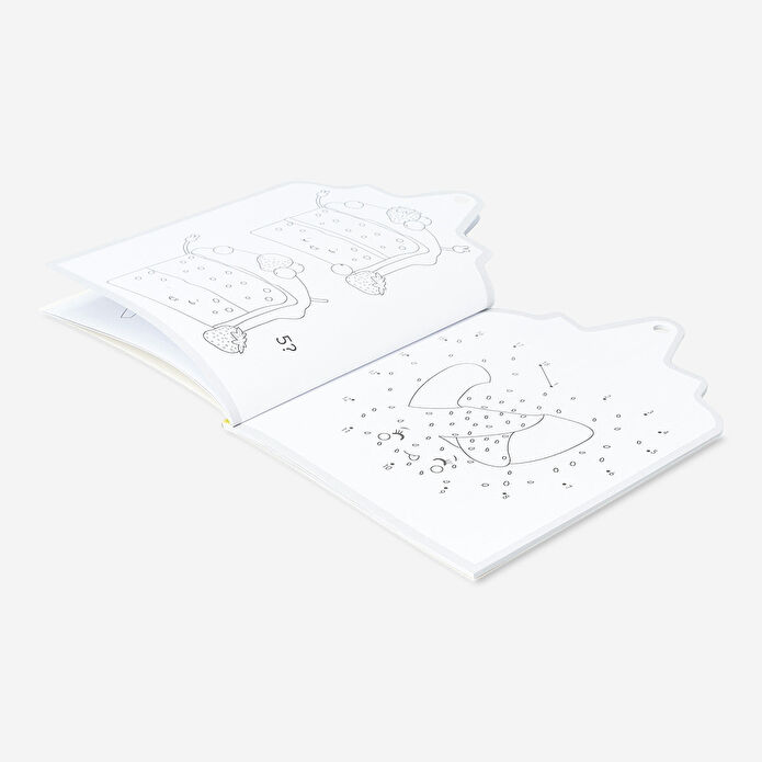 Flying Tiger Copenhagen Çilek Şekilli Boyama Kitabı