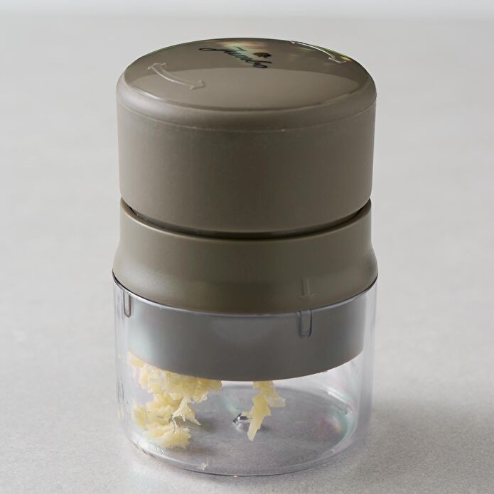 Jumbo Smart Grey Hazneli Sarımsak Ezici