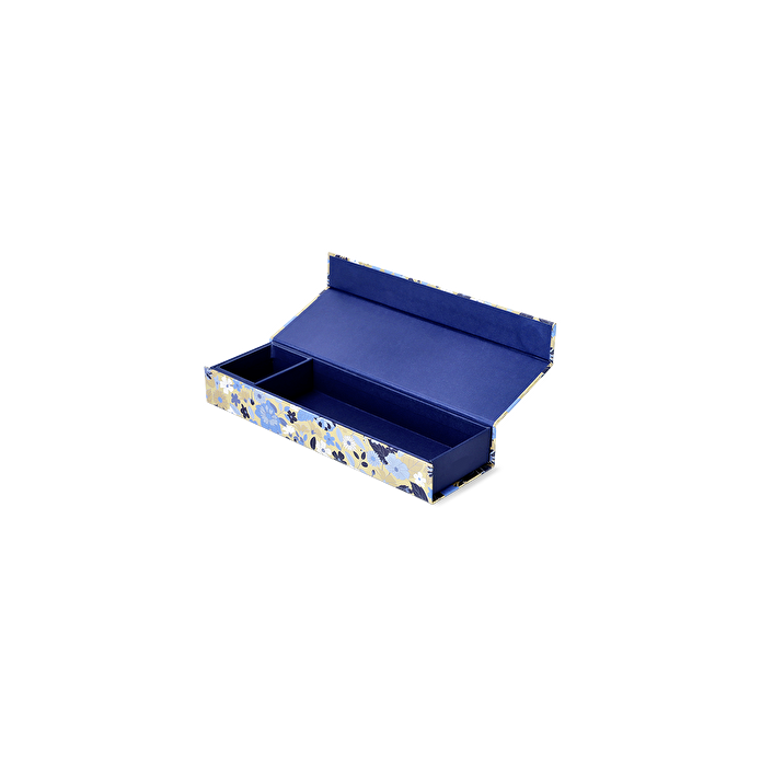 Flying Tiger Copenhagen Mavi Kır Çiçekleri Desenli Kalem Kutu