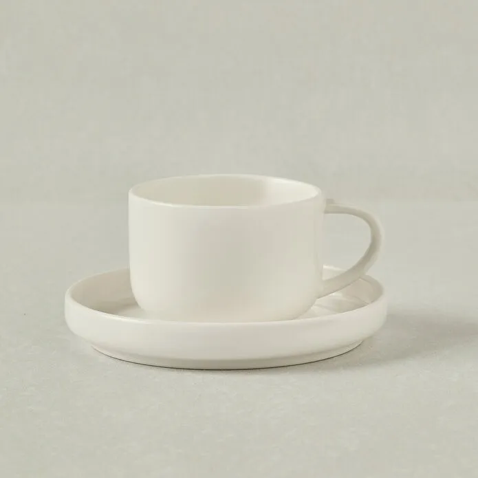 Karaca Stream Basic Line Çay Fincanı ve Tabağı 220 ml