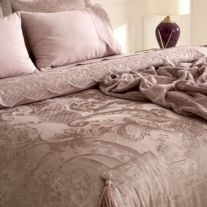 Karaca Home Valeria Best 8 Parça Çeyiz Seti Gül Kurusu