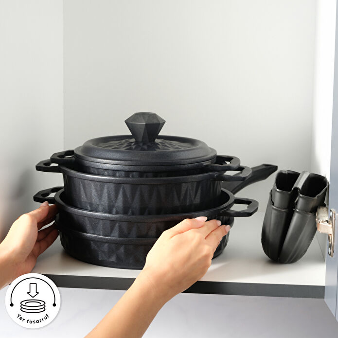 Karaca Biodiamond Döküm 7 Parça Fırın Eldiveni Hediyeli Tencere Seti