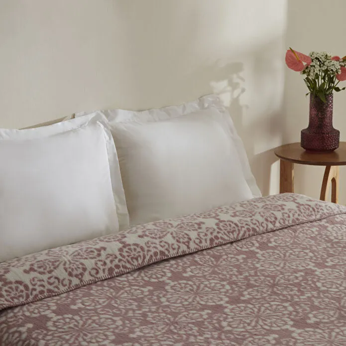 Karaca Home Elvira Tek Kişilik Akrilik Battaniye Mürdüm