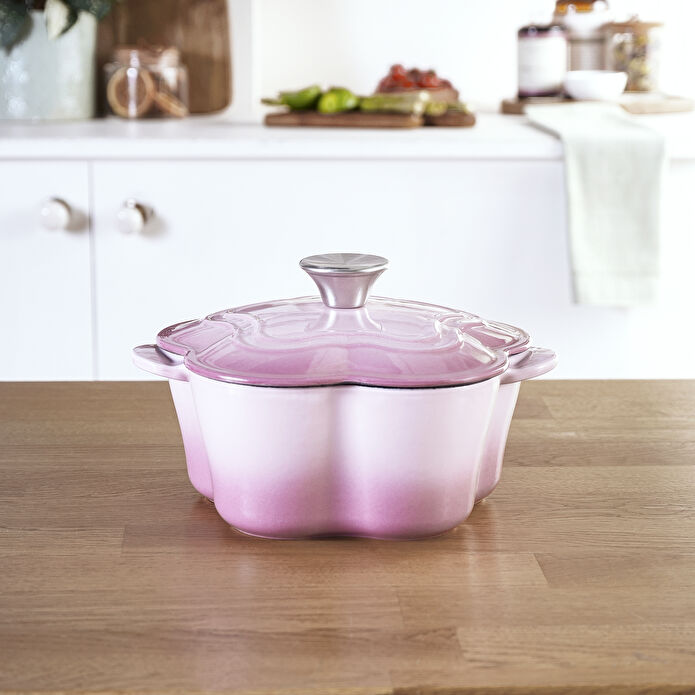 Karaca Flower Demir Döküm Tencere Pembe 20 cm