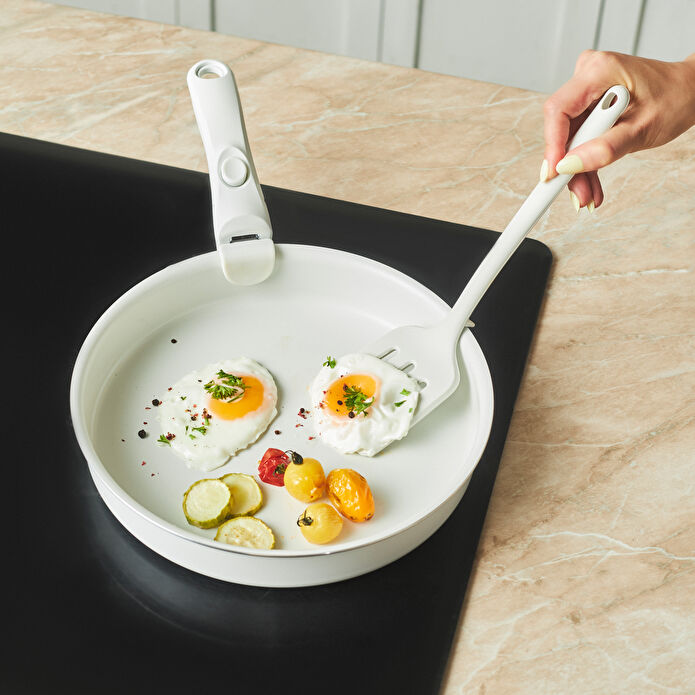 Karaca X Refika Swiss Crystal Easy Clip İndüksiyon Tabanlı 12 Parça Tencere Seti Pure White