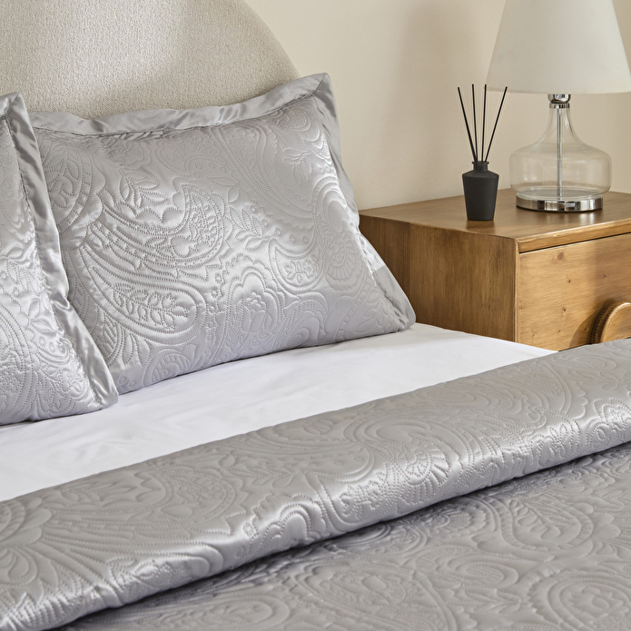 Kaşmir Home Anita Kristal Çift Kişilik Saten Yatak Örtüsü Takımı Gümüş