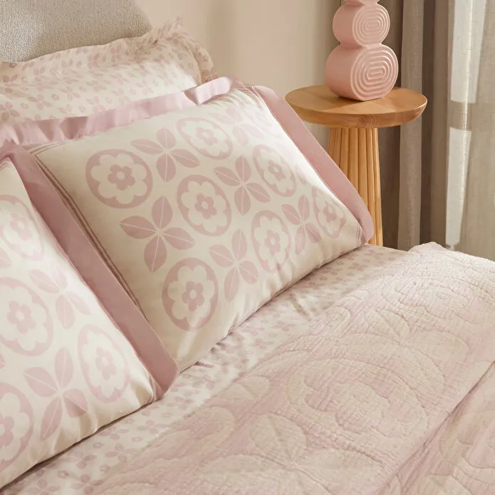 Karaca Home Shayla Pembe Baskılı Müslin Pike Takımı