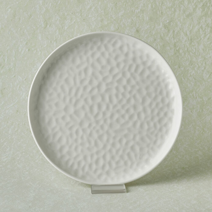 Karaca x Refika Bembeyaz Yuvarlak Pasta Tabağı 22 cm