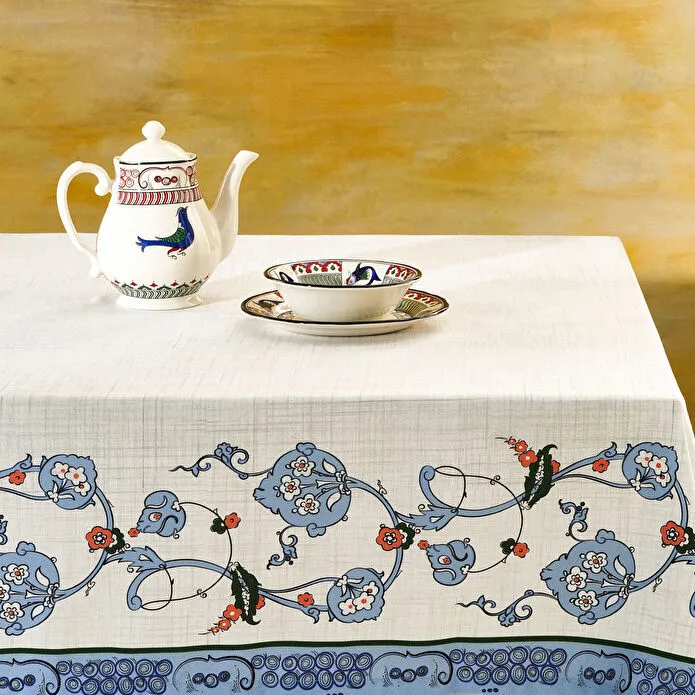Karaca Home İznik Masa Örtüsü 140x220 cm