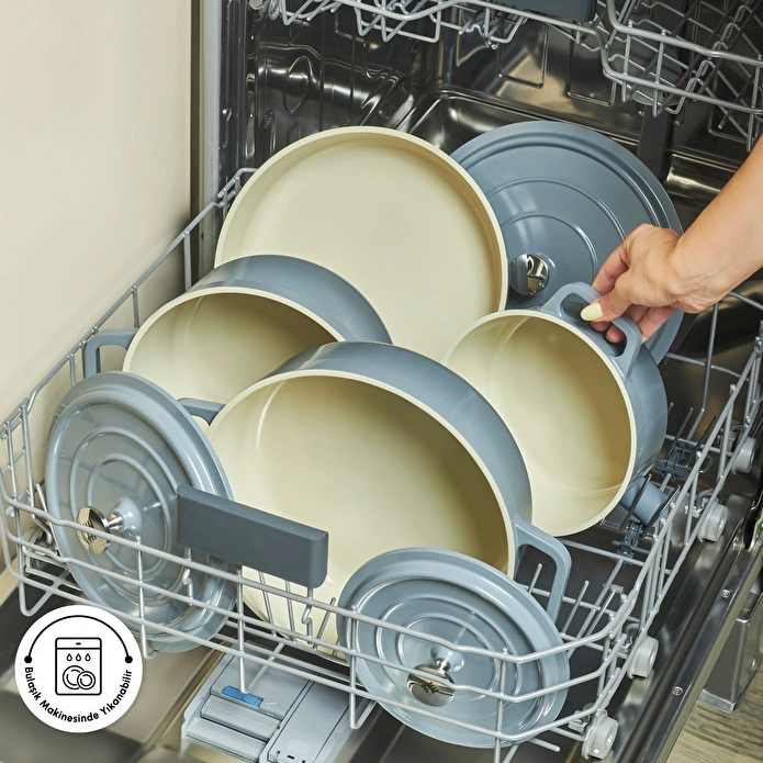 Karaca Swiss Crystal Neocast 7 Parça Döküm Tencere ve Tava Seti Antrasit