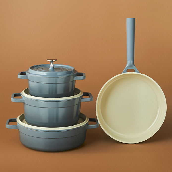 Karaca Swiss Crystal Neocast 7 Parça Döküm Tencere Seti Antrasit