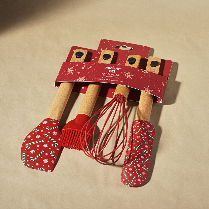 Karaca New Year Yılbaşı 4 Parça Pasta Hazırlık Seti