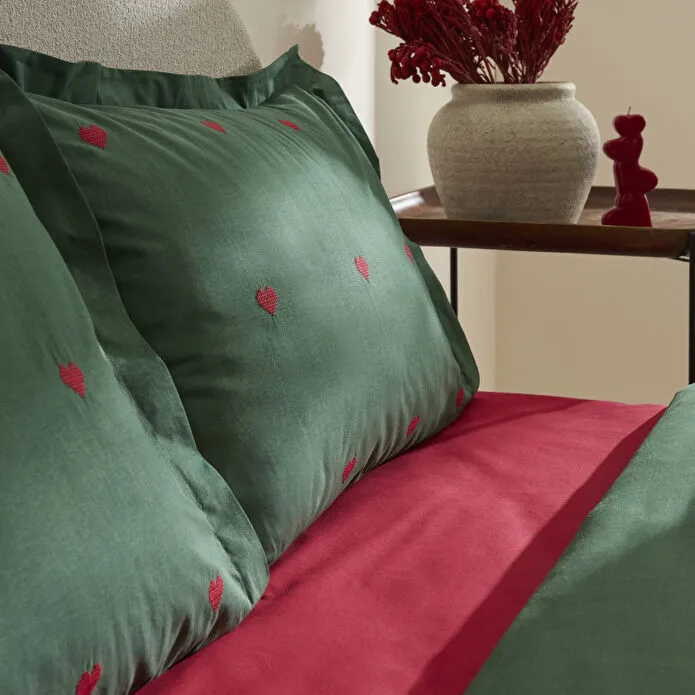 Karaca Home Amour Mio %100 Pamuk Çift Kişilik Nakışlı Nevresim Takımı Koyu Yeşil