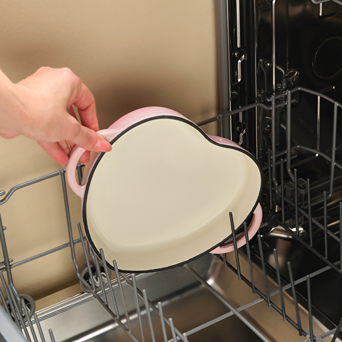 Karaca Love Emayeli Demir Döküm Sahan 18 cm