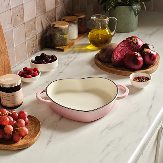 Karaca Love Emayeli Demir Döküm Sahan 20 cm