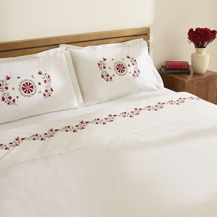 Karaca Home Layali Nakışlı Çift Kişilik Nevresim Takımı Beyaz
