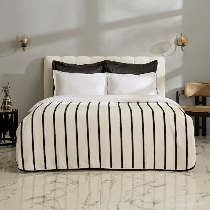 Karaca Home Feline Winter Set