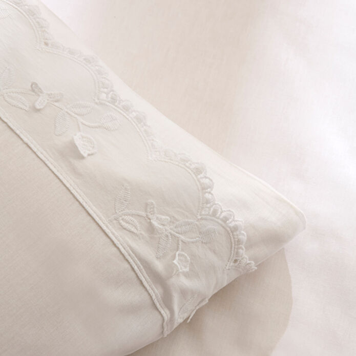 Karaca Home Delvyn %100 Pamuk Çift Kişilik Nevresim Takımı Beyaz