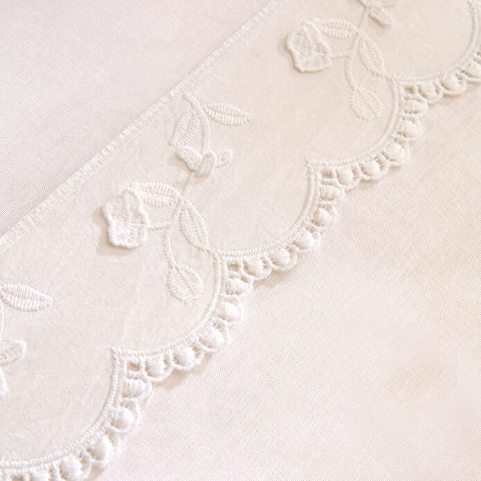 Karaca Home Delvyn %100 Pamuk Çift Kişilik Nevresim Takımı Beyaz