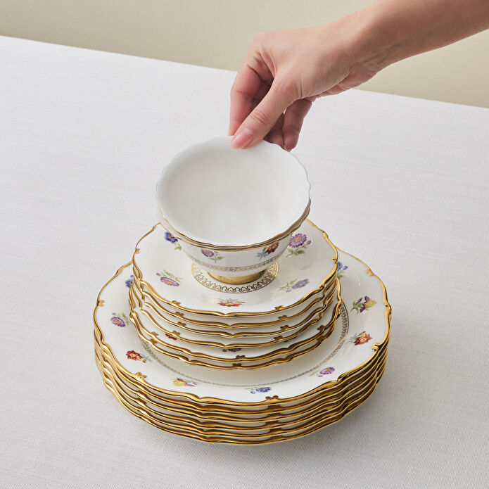 Karaca Royal Bone Diana 32 Parça 6 Kişilik Kahvaltı Takımı Gold