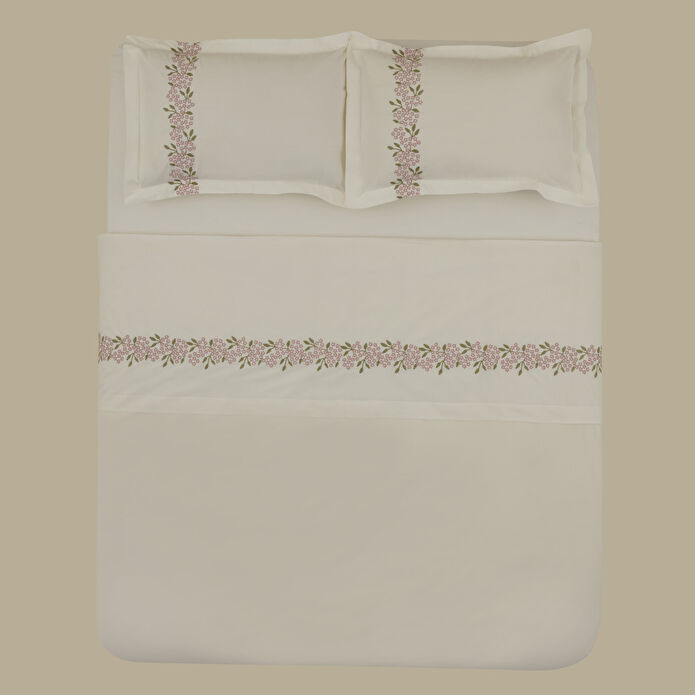 Karaca Home Rosven Nakışlı Çift Kişilik Nevresım Takımı Beyaz