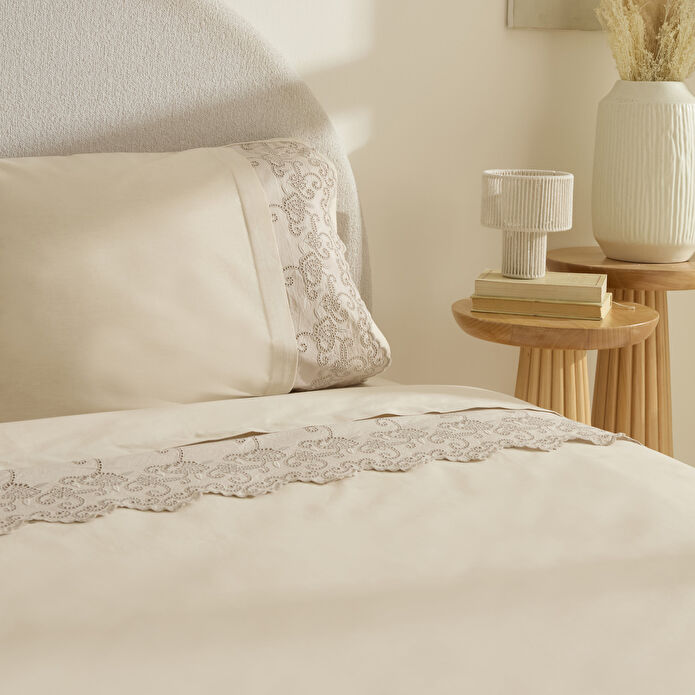 Karaca Home Avenza Brodeli Çift Kişilik Nevresım Takımı Bej