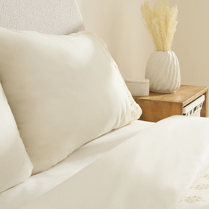 Karaca Home Lacera Brodeli Çift Kişilik Nevresim Takımı Ekru
