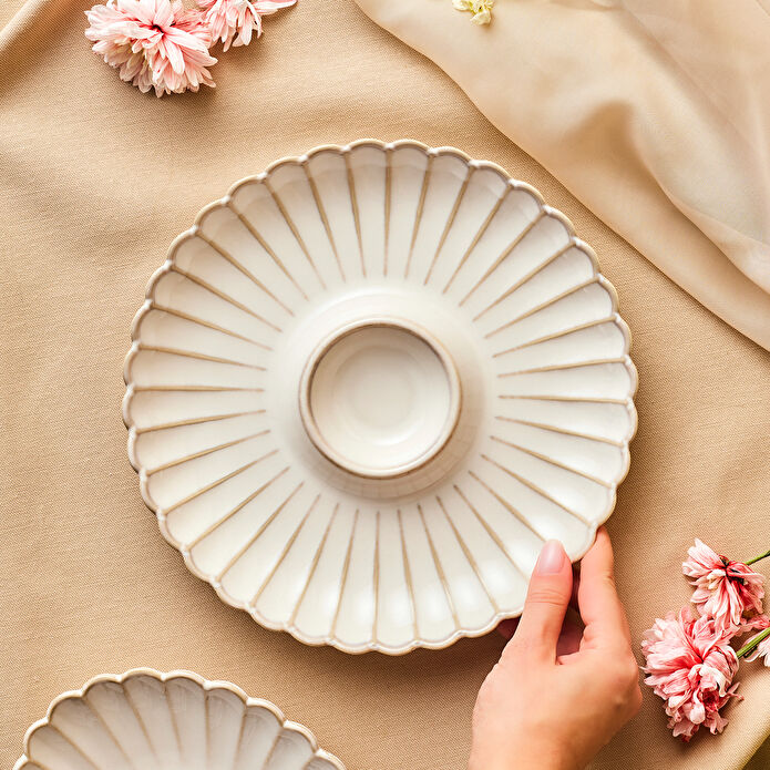 Karaca Daisy Sunumluk 24 cm