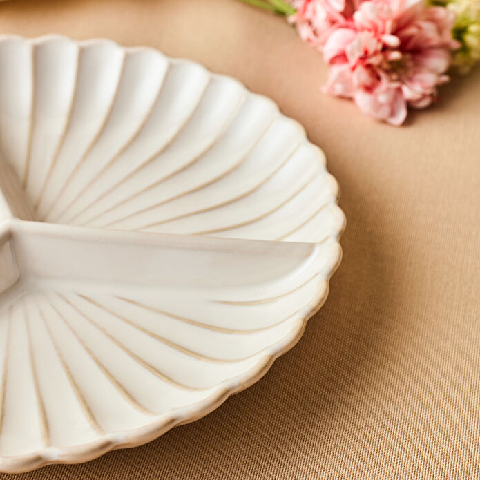 Karaca Daisy Bölmeli Sunumluk 21,5 cm