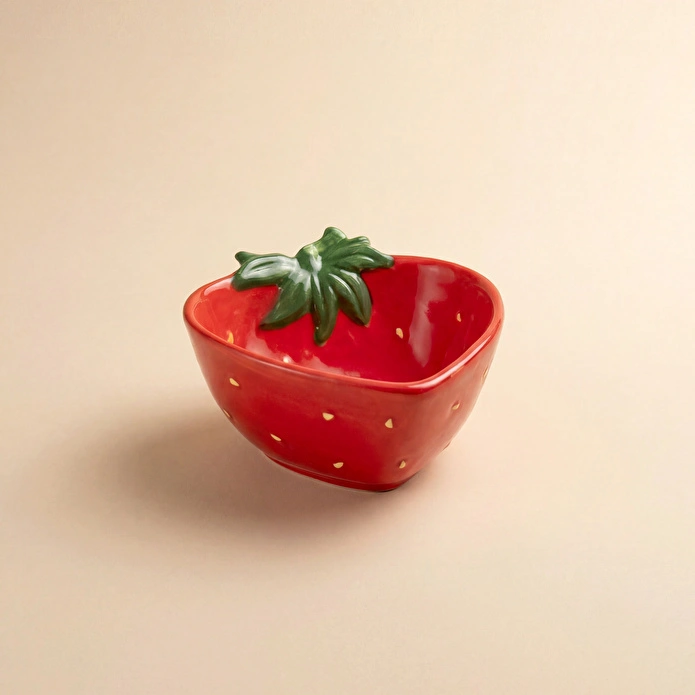Karaca Strawberry Kase 15 cm