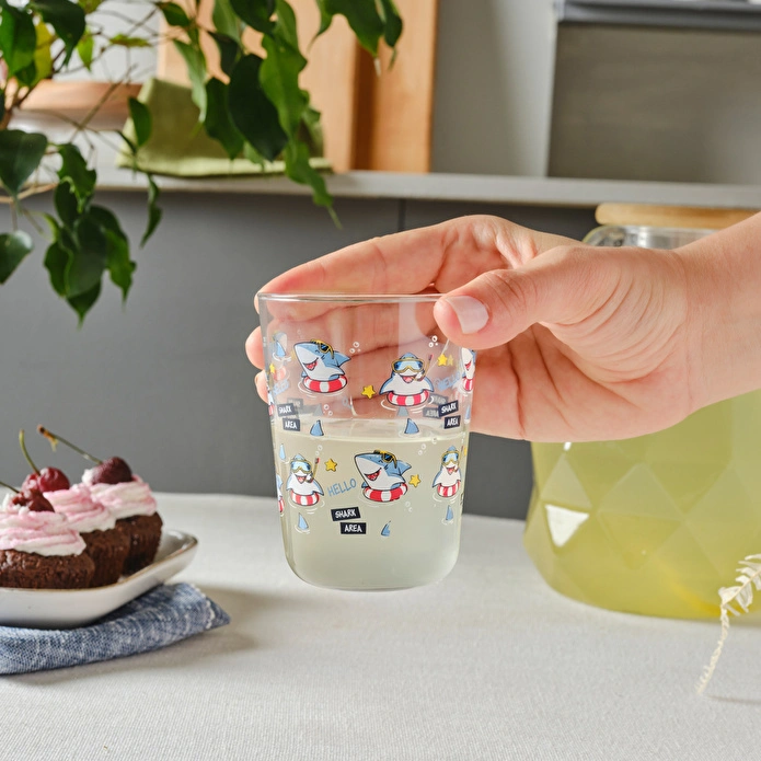 Emsan Köpek Balığı Çocuk Meşrubat ve Su Bardağı 315 ml