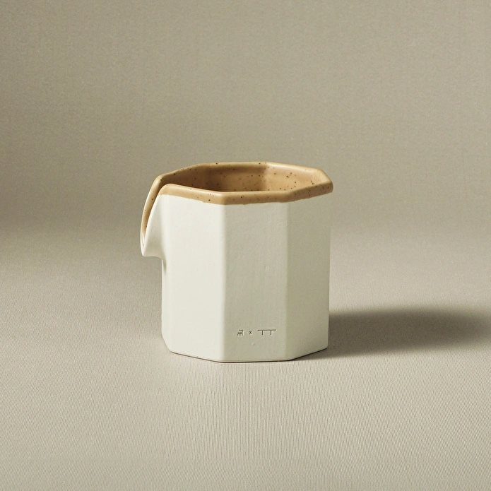 Karaca x Fatih Tutak 2 Kişilik Çay Fincan Takımı ve Sütlük 220 ml