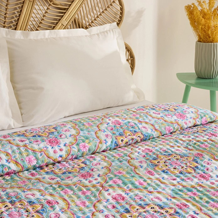 Karaca Home Luna Çok Amaçlı Çift Kişilik Yatak Örtüsü Multicolor