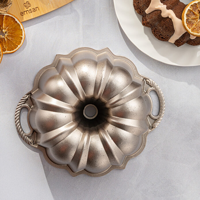 Emsan Golden Year Döküm Kek Kalıbı 25 cm