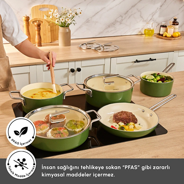 Karaca x Refika Swiss Crystal 9 Parça Tencere ve Tava Seti Emerald Green