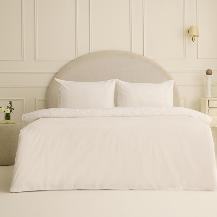 Karaca Home Lunelle Dantelli Çift Kişilik Nevresim Takımı Beyaz