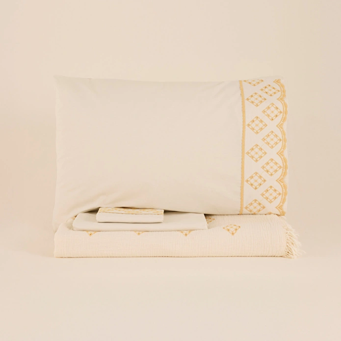 Karaca Home Nobile Brodeli Muslin Çift Kişilik Pike Takımı Sarı