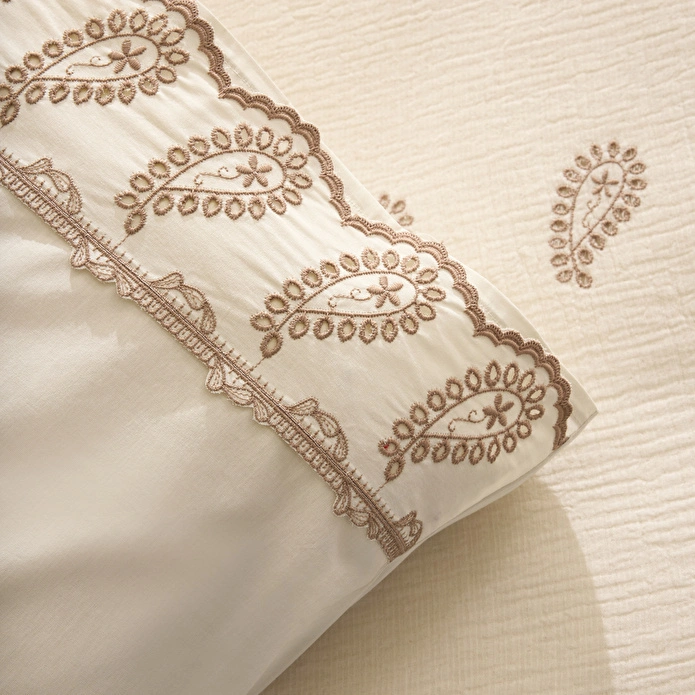 Karaca Home Incanto Brodeli Müslin Çift Kişilik Pike Takımı Vizon