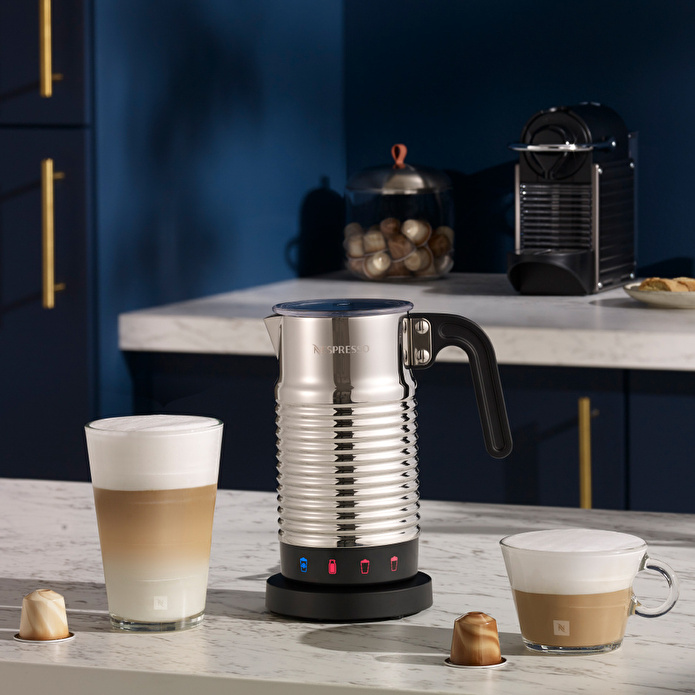 Nespresso Aeroccino 4 Süt Köpürtücü Gümüş