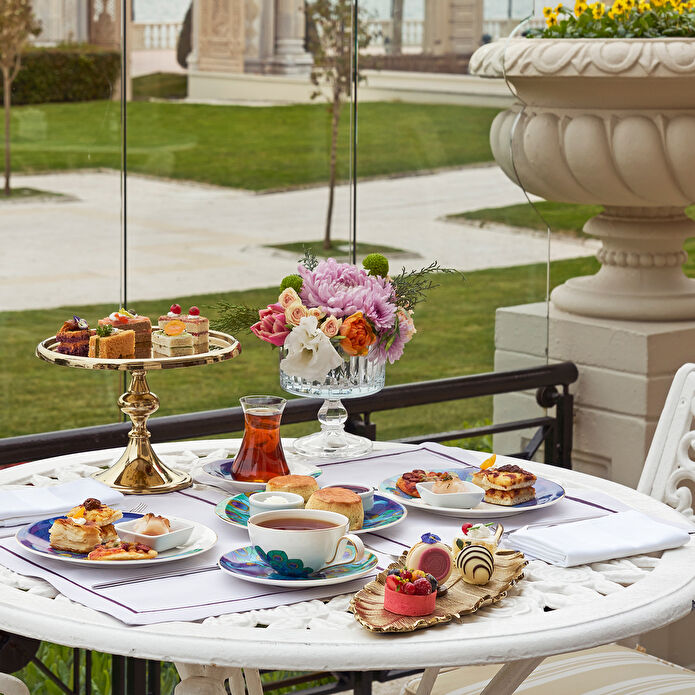 Karaca X Shop Çırağan Palace Fine Pearl 4'lü Çerezlik