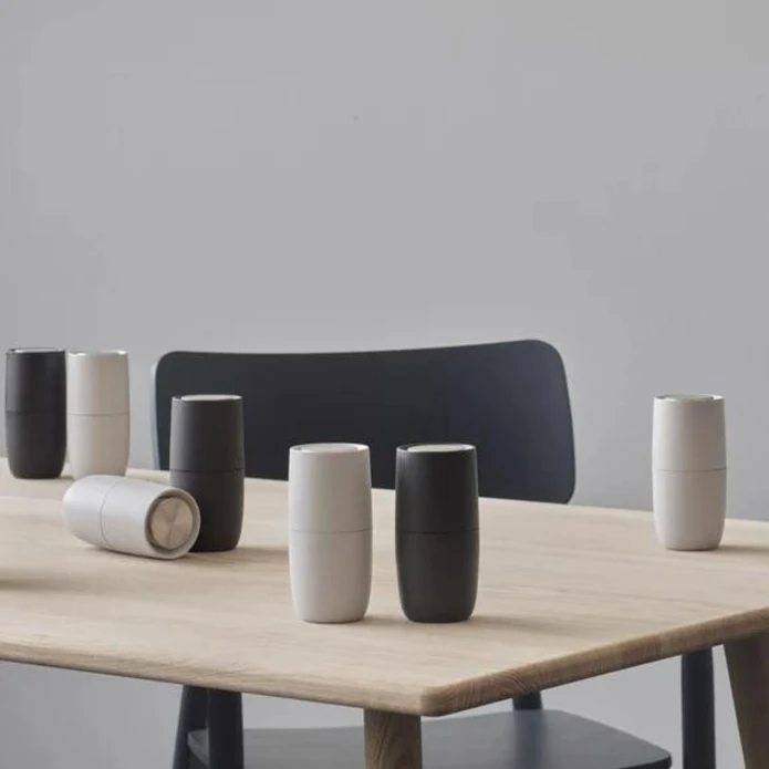 Stelton Norman Foster Tuz Değirmeni 6,5 cm Gri