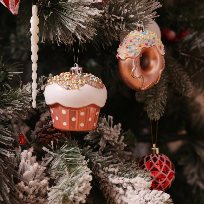 Karaca Home New Year Yılbaşı Donut Cupcake 2 Parça Ağaç Süsü Seti