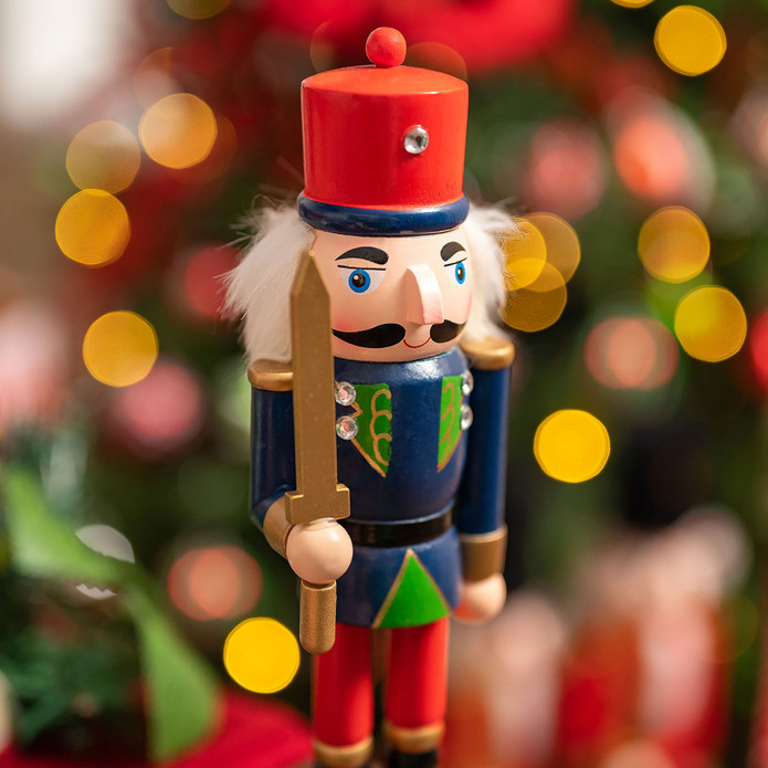 Karaca Home New Year Yılbaşı Nutcracker With Red Hat 25 Cm