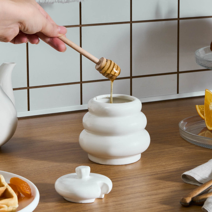 Karaca Winnie Kaşıklı Bal Kavanozu 310 ml