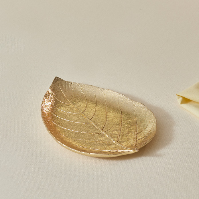 Karaca Leaf Dekoratif Tabak Gold 21x15x2,5 cm