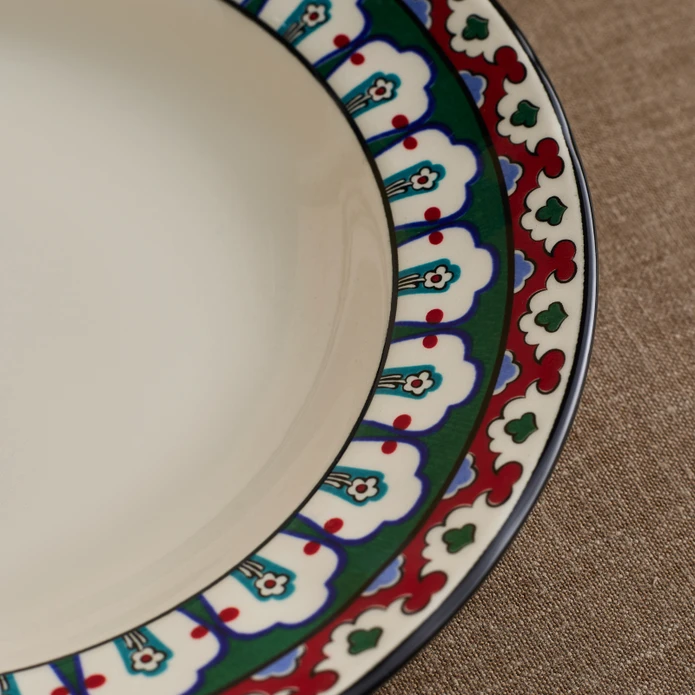 Karaca x Ömür Akkor İznik Çini Çukur Tabak 23 cm