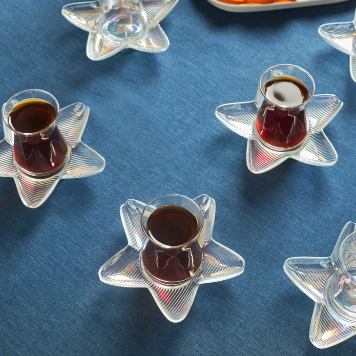Karaca Yıldız 6 Kişilik 12 Parça Çay Seti