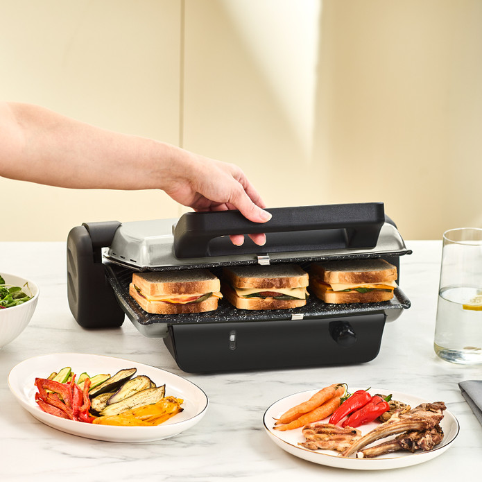 Karaca Quick Grill 6 Dilim Ekmek Kapasiteli Maxi Tost Makinesi Krem