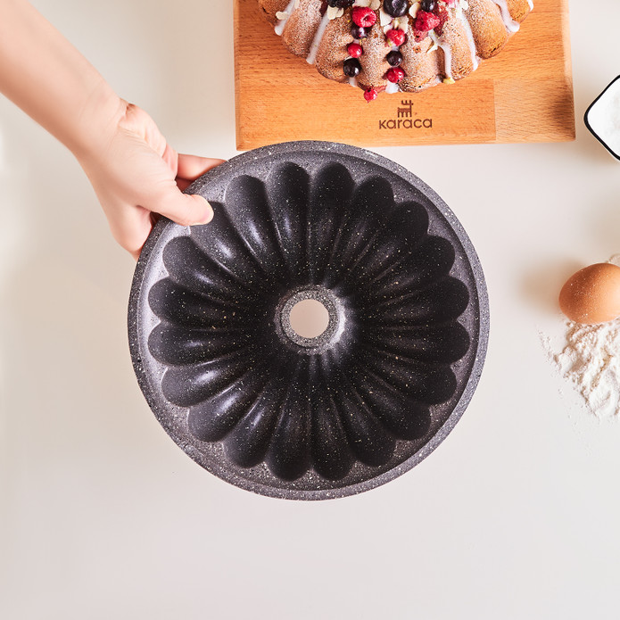 Karaca Cake Pro Lina Bakır Döküm Kek Kalıbı 25 cm