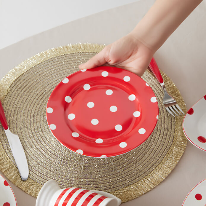 Karaca Polka Dot Kırmızı Porselen Pasta Tabağı 19 cm